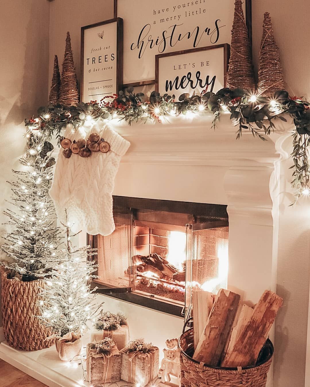 Winter Wonderland Ideas for Best Mantel Design.com. Christmas mantel decorations, Christmas fireplace, Holiday decor
