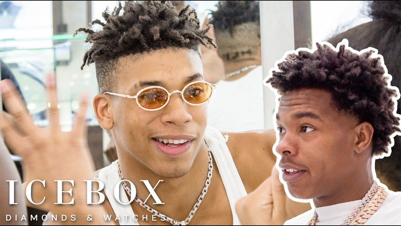 NLE Choppa Runs Into Lil Baby While Shopping For Jewelry!
