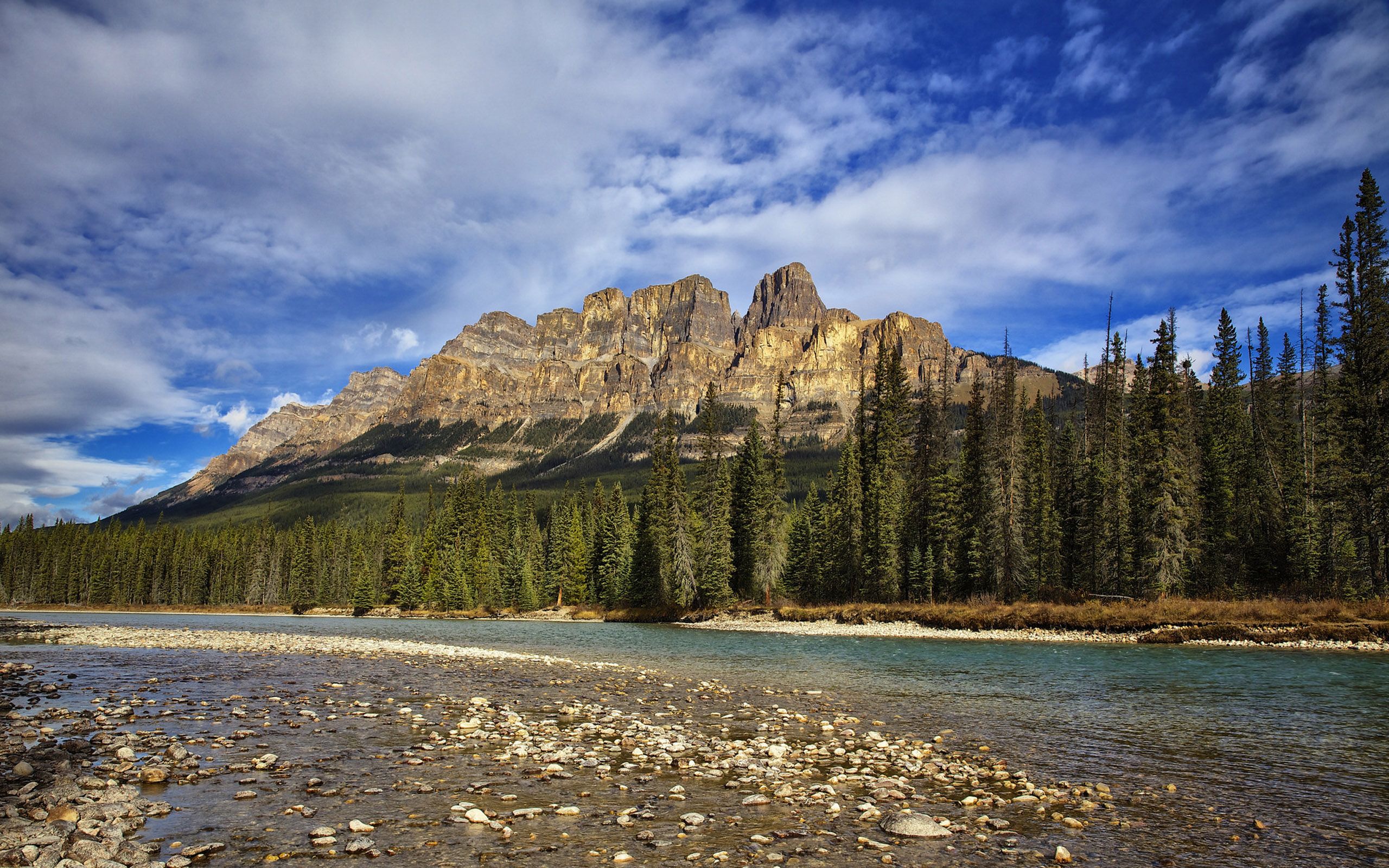 Castle Mountain Is Located In Banff National Park In Canadian Rockies Halfway Between Banff And Lake Louise Landscape Wallpaper HD 2560x1600, Wallpaper13.com