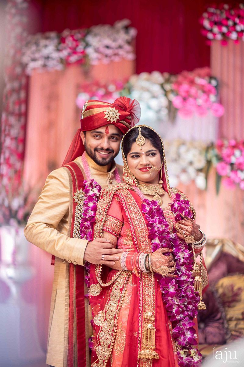Indian Wedding Couple Wallpaper HD Wallpaper