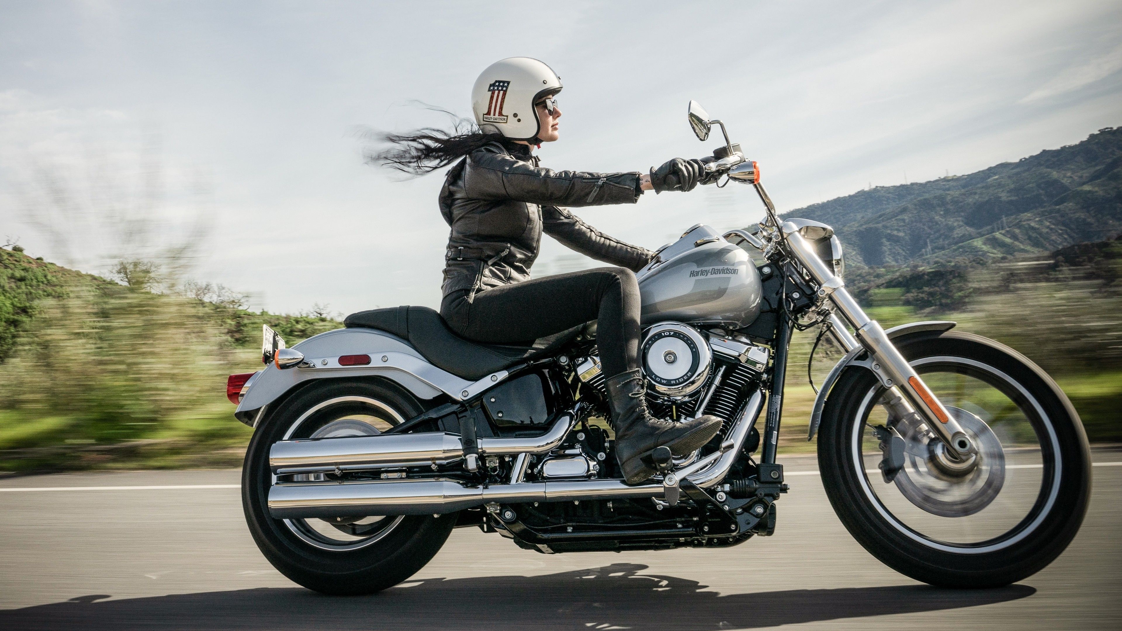 Girl Riding Harley Davidson Wallpaper 55401