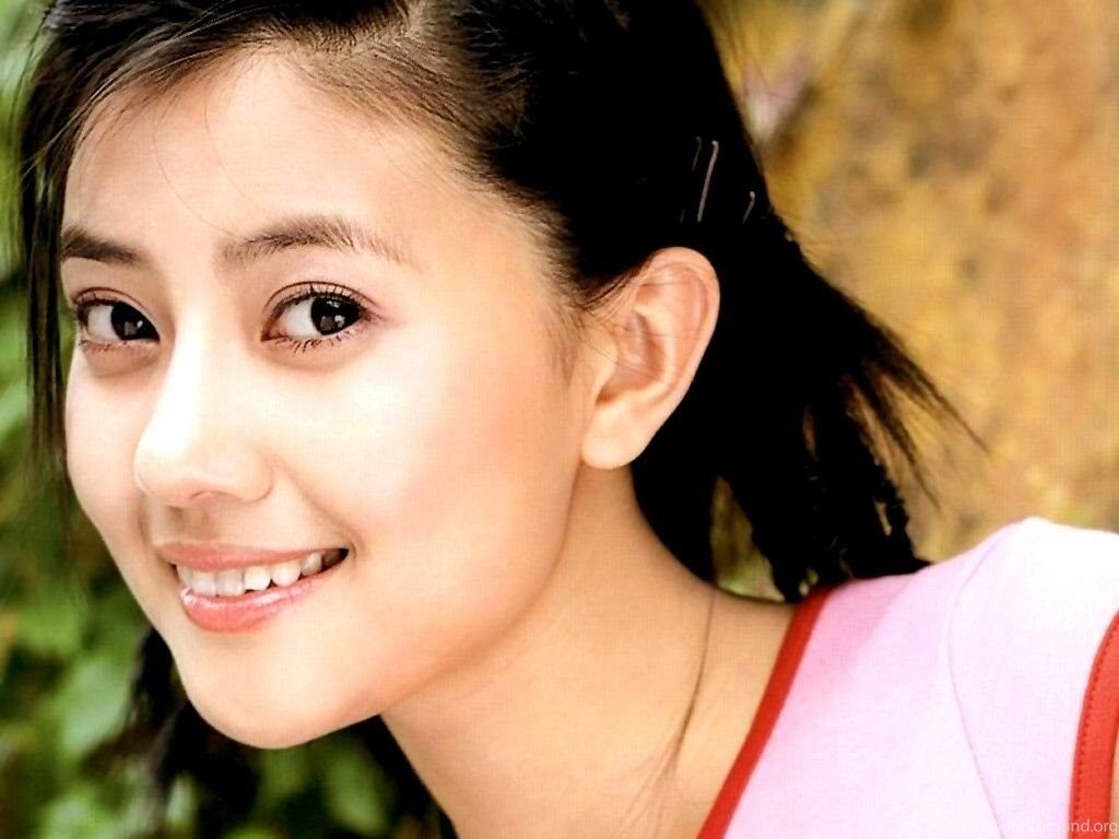Wallpaper Smile Models Really Cute Of A Chinese Actresses. Desktop Background