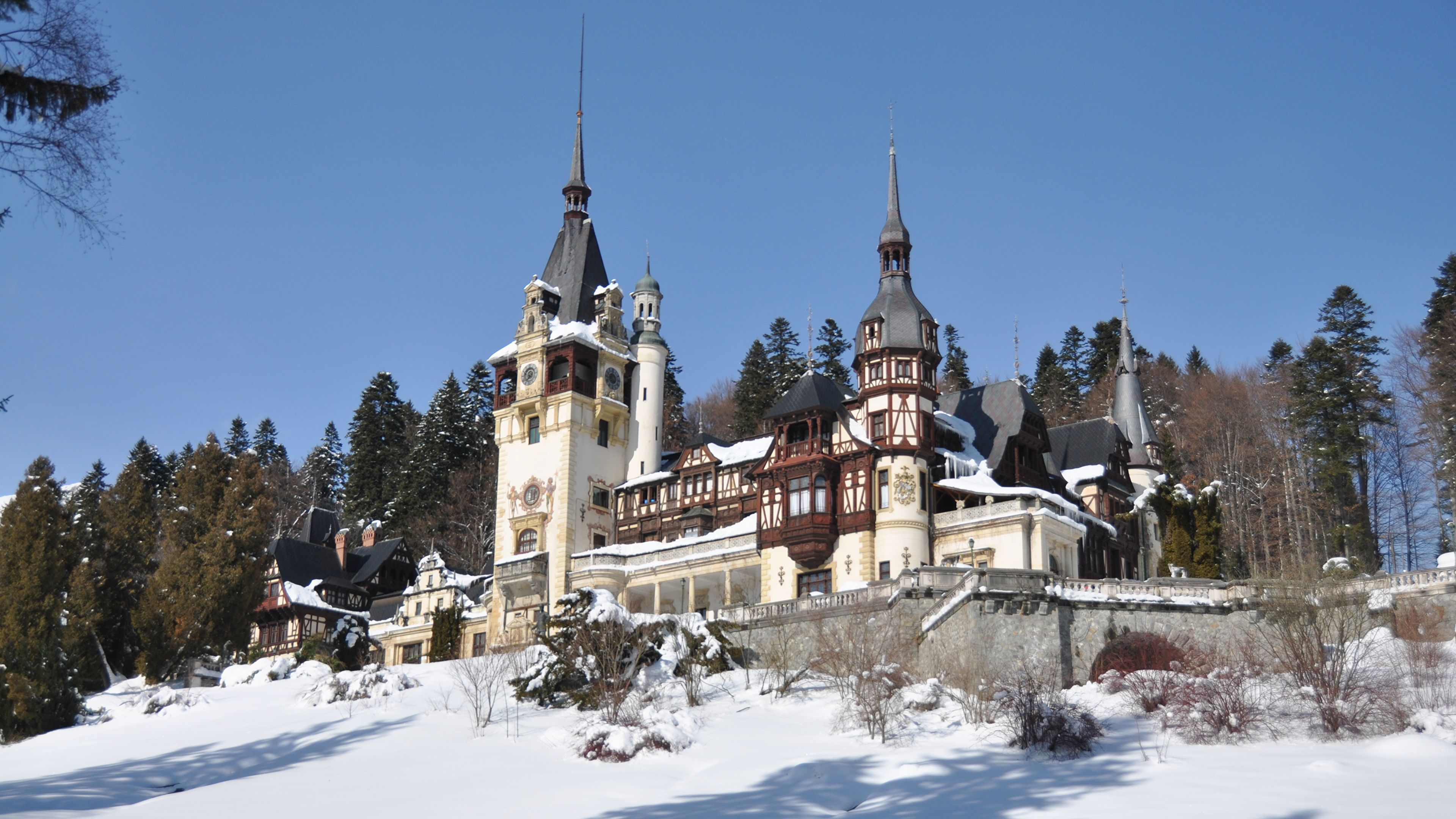 Picture Romania Peles castle, Transylvania castle Winter 3840x2160