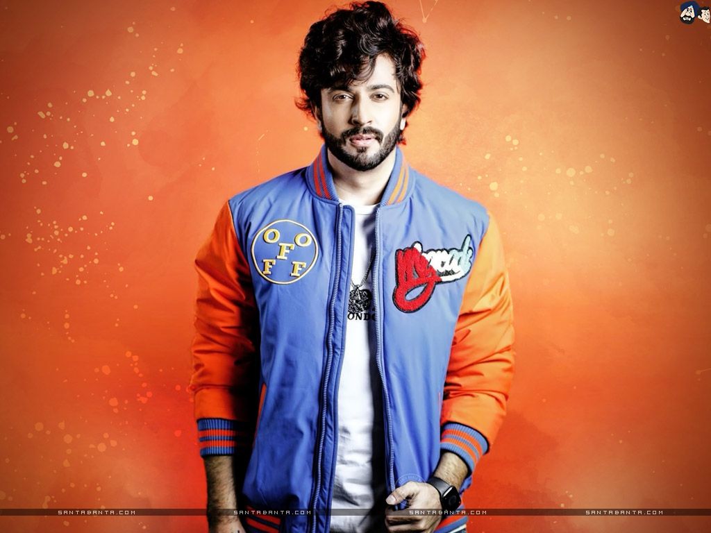 Hot HD Wallpaper of Bollywood Stars & Actors. Indian Celebs Photo
