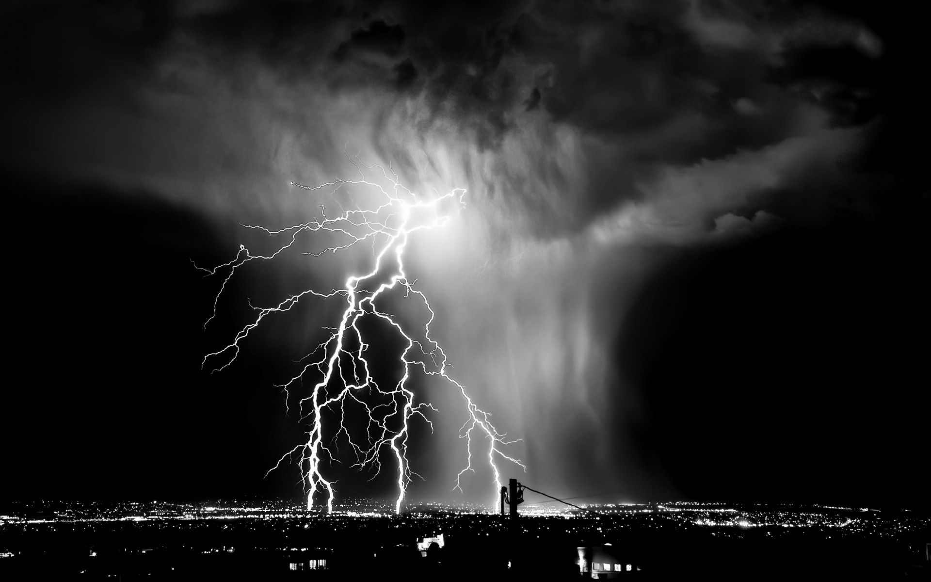 Massive Lightning. Android wallpaper. Lightning photography, Rain wallpaper, Lightning cloud
