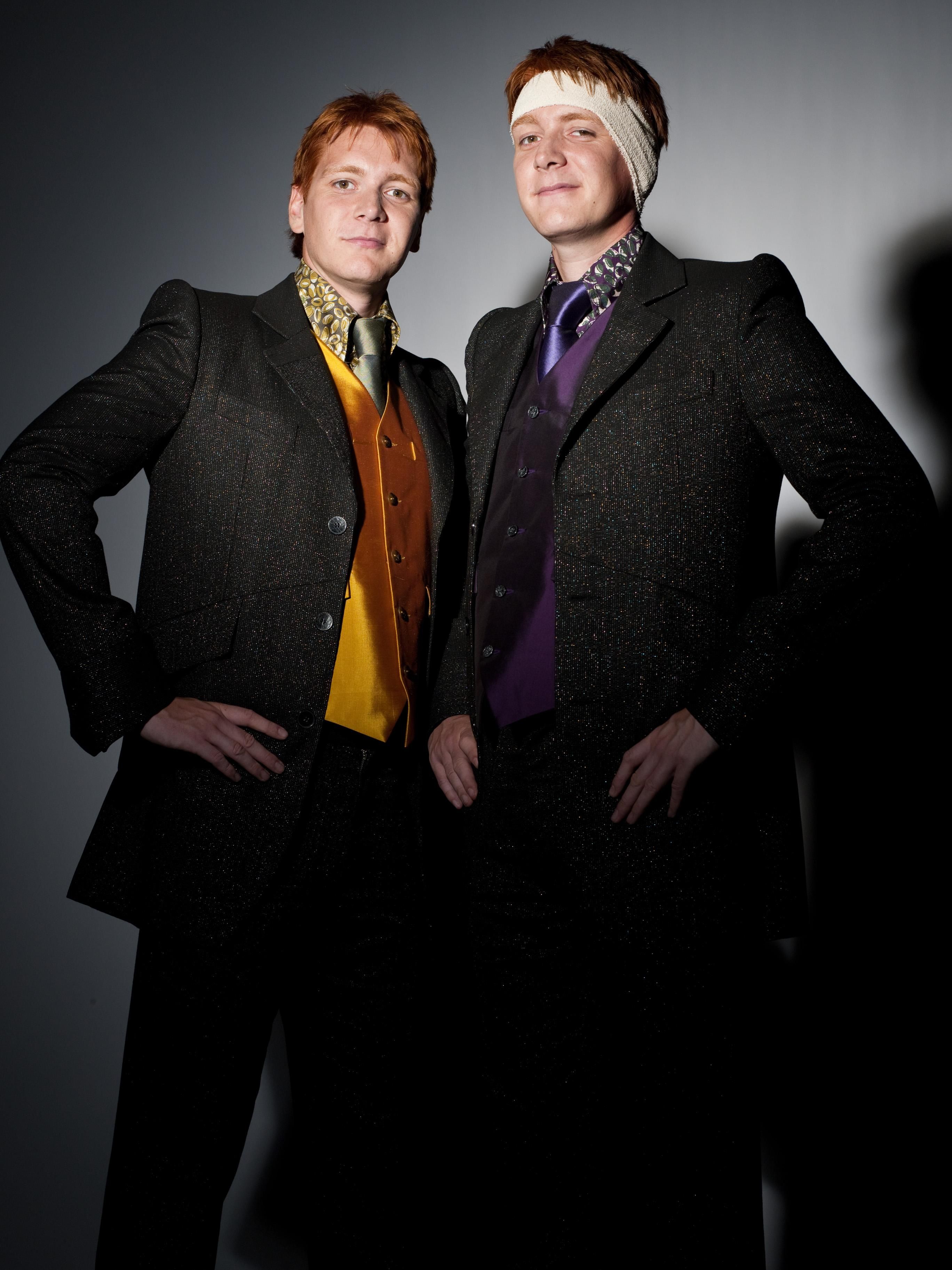 Picture of James and Oliver Phelps in General. Fred and george weasley, Oliver phelps, George weasley