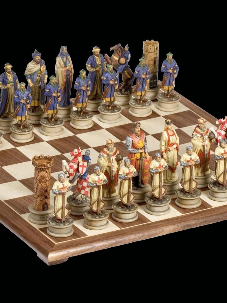 Download wallpaper 800x1420 chess, pieces, king, queen, game