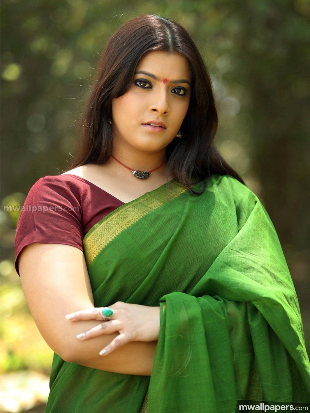 Varalaxmi Sarathkumar Beautiful HD Photohoot Stills (1080p) (1064x1419)