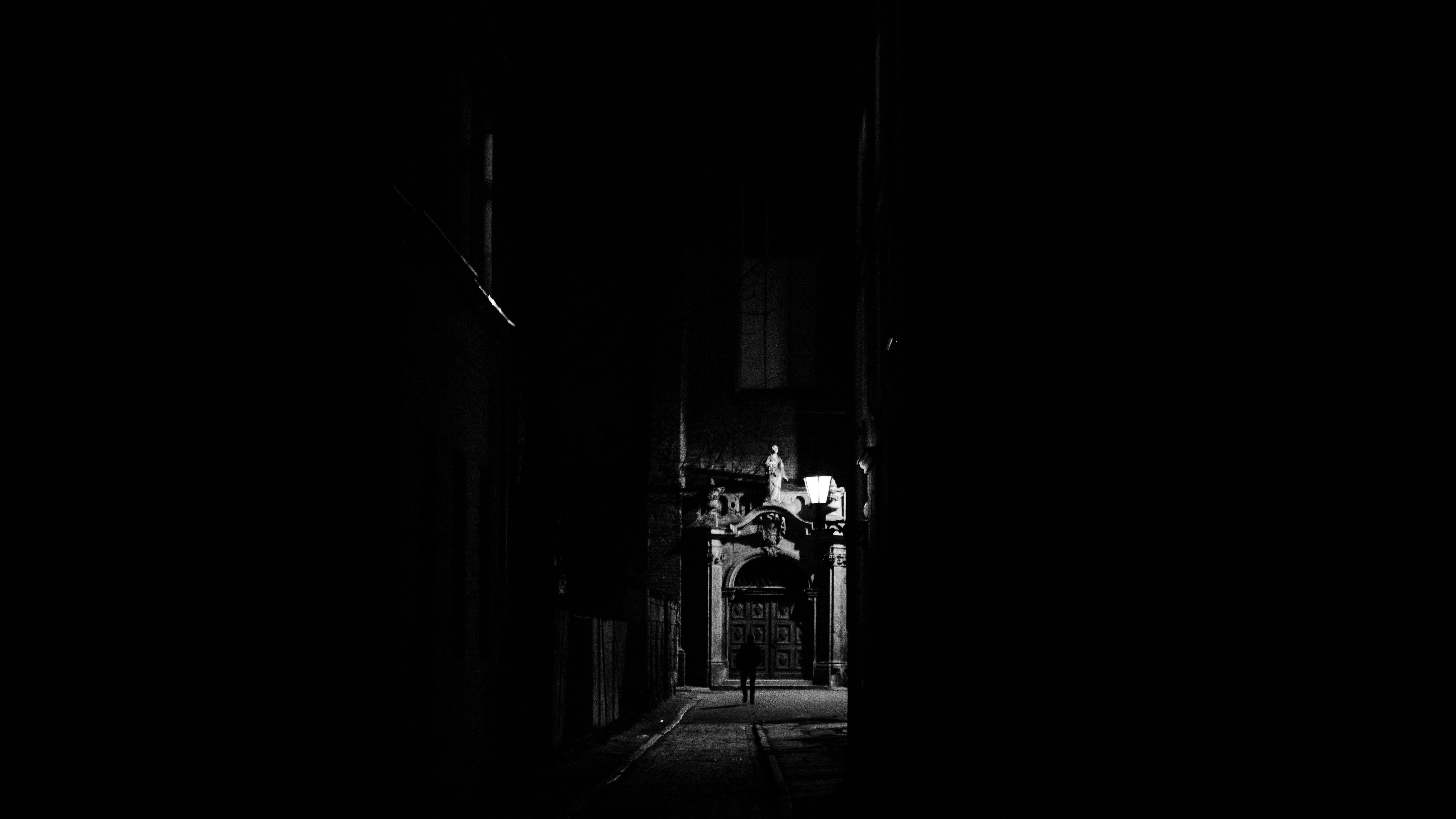 Dark alley [16:9] [OC]