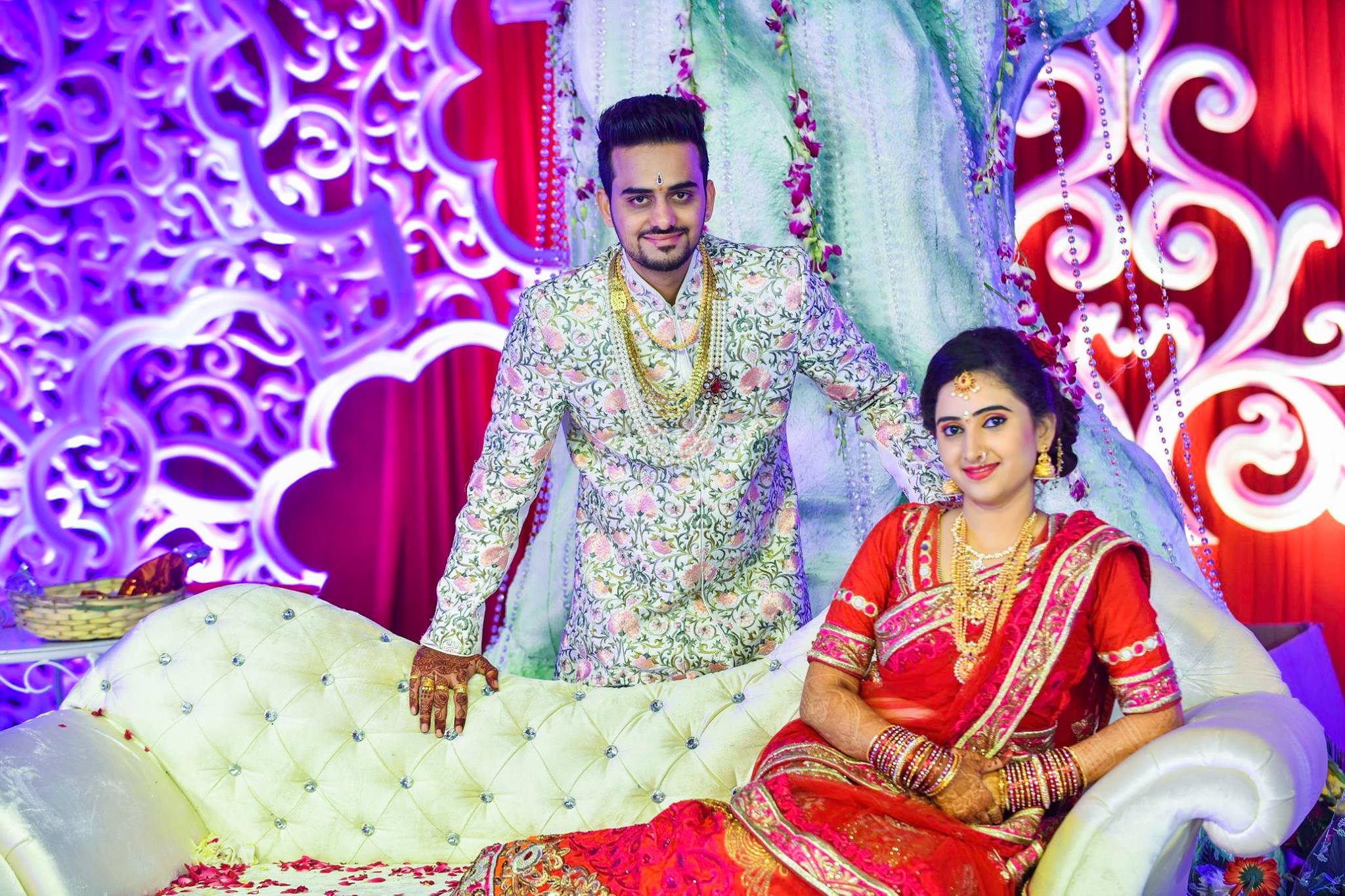 Indian Wedding Couple Wallpaper HD HD Wallpaper
