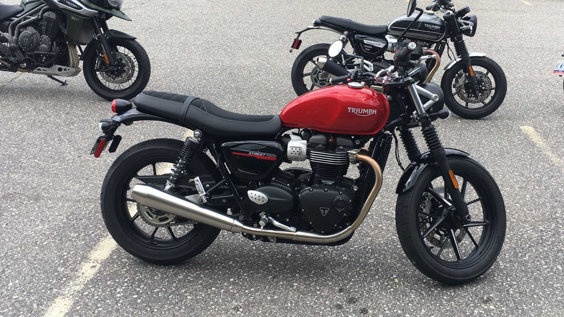 Quick Ride On The 2019 Triumph Street Twin