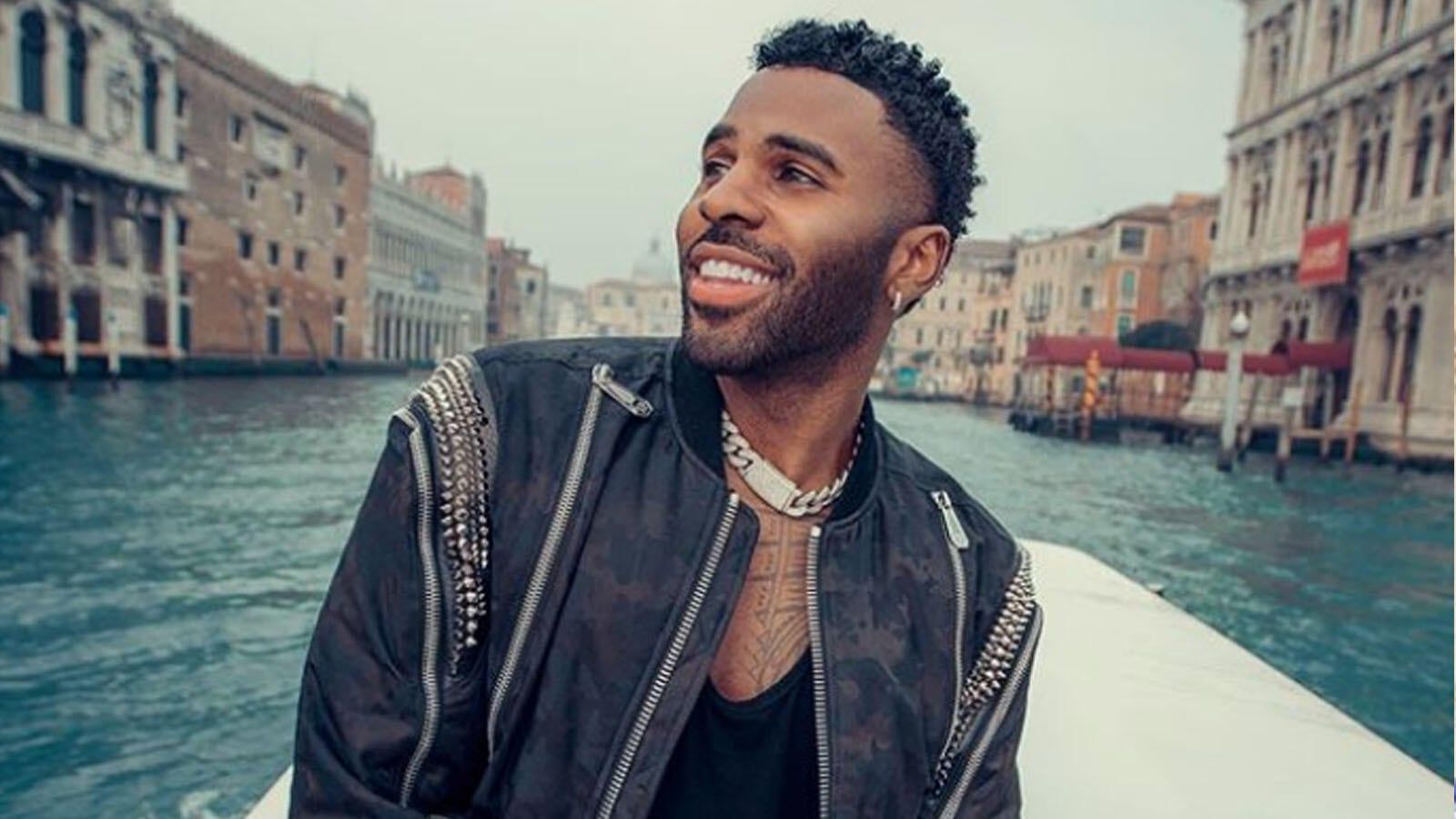 Jason Derulo Loses a Bet and Shaves His Eyebrow!