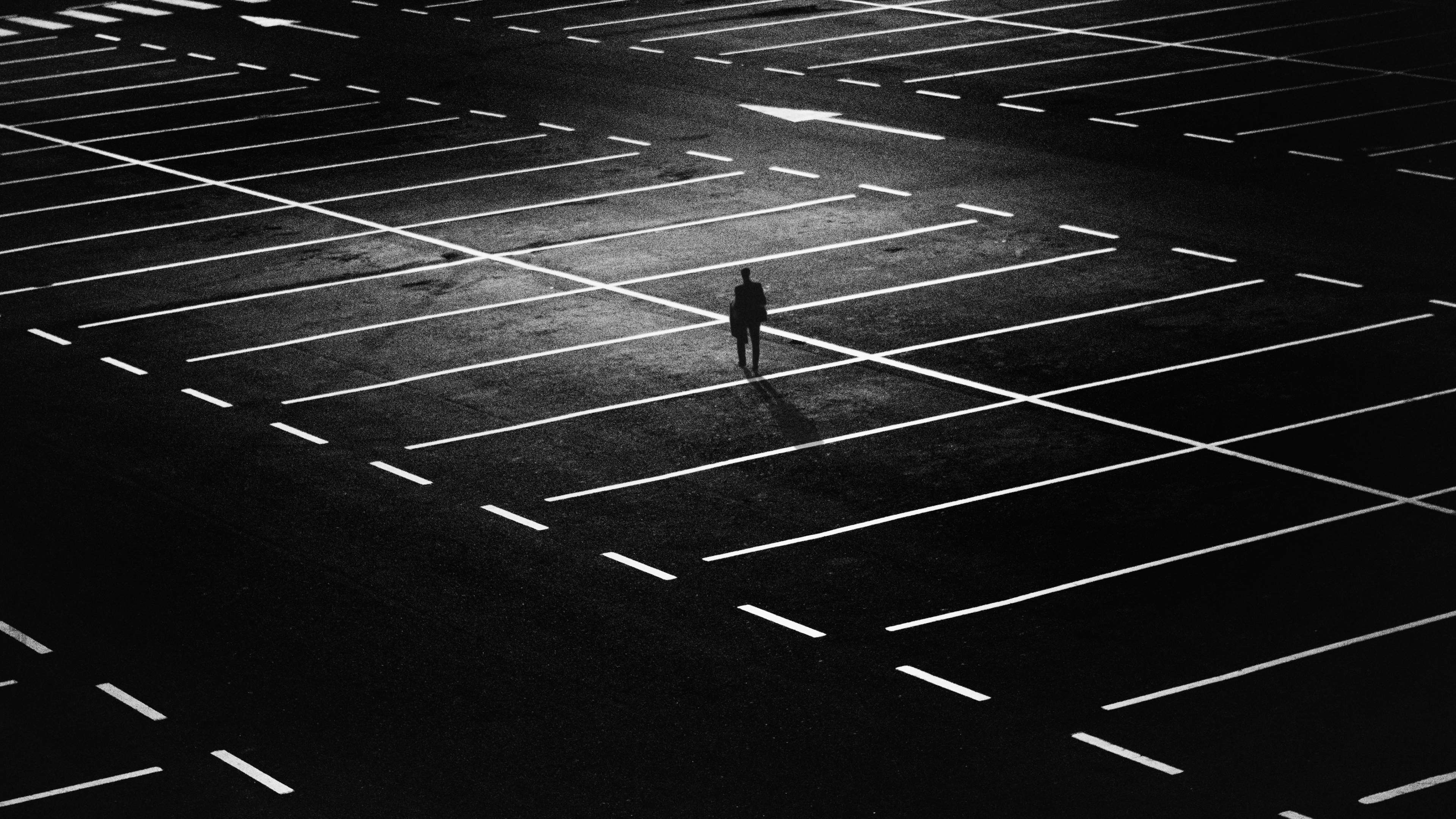 alone, black and white, dark, man, night, parking lot, silhouette, solo 4k wallpaper. Free stock image. Tokkoro.com Amazing HD Wallpaper