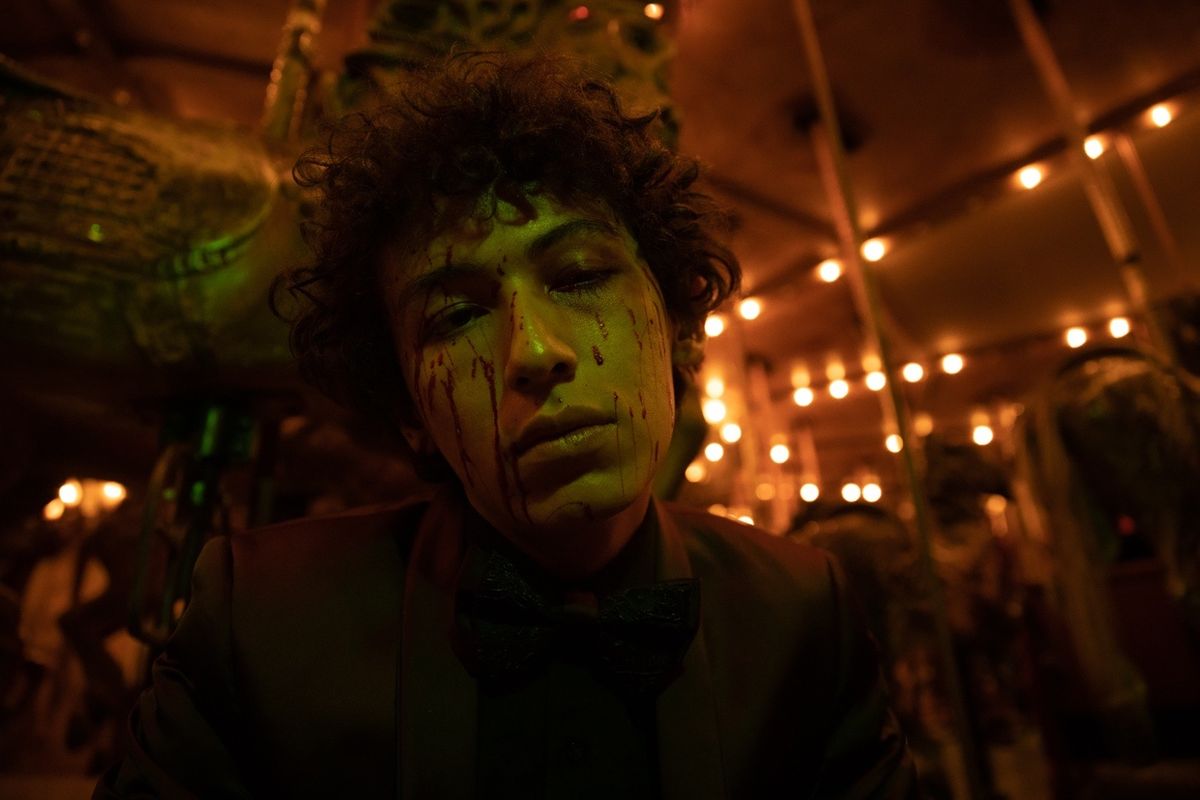 Sub Urban Premieres Freak Video