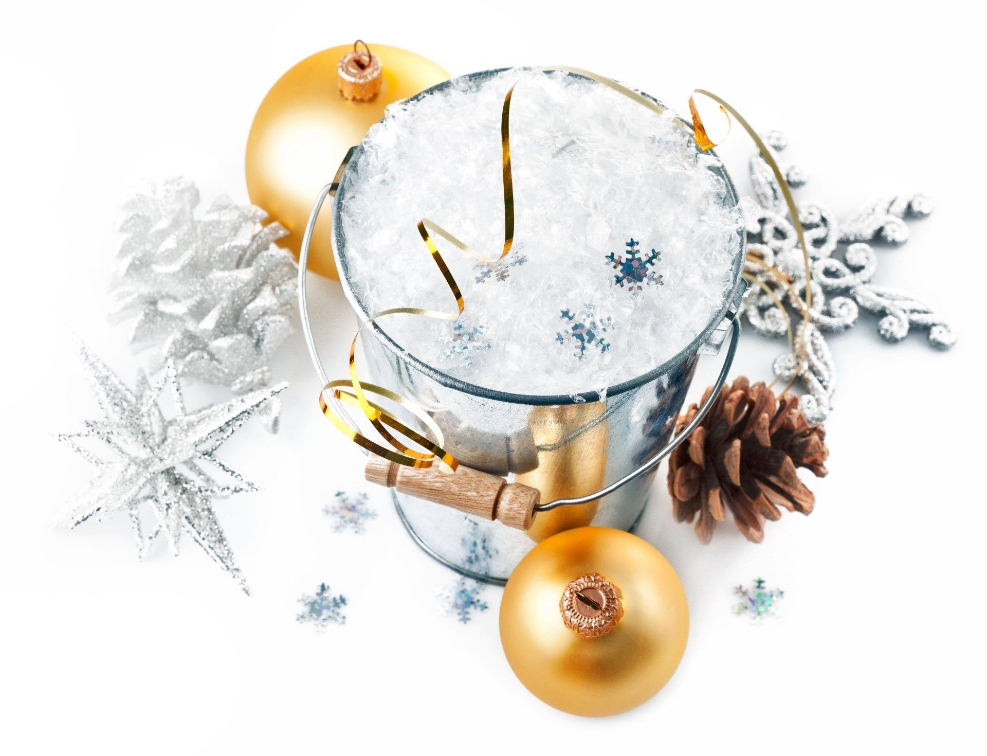 Ice bucket, silver, and gold Christmas decorations