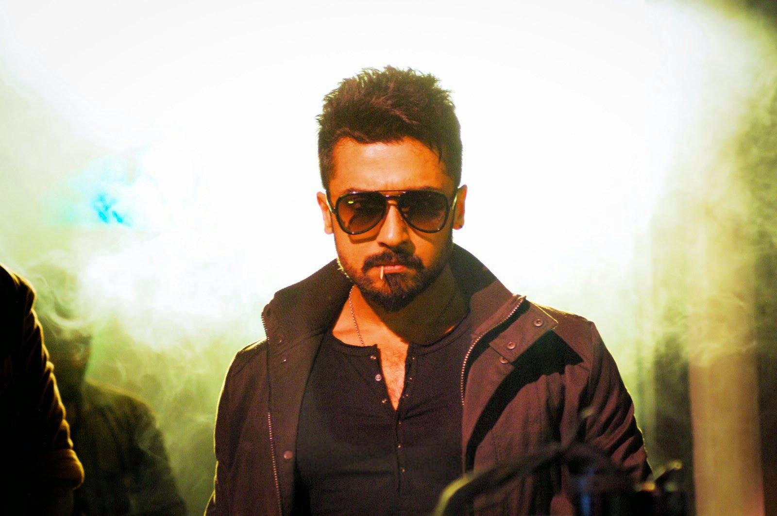 Anjaan Wallpaper