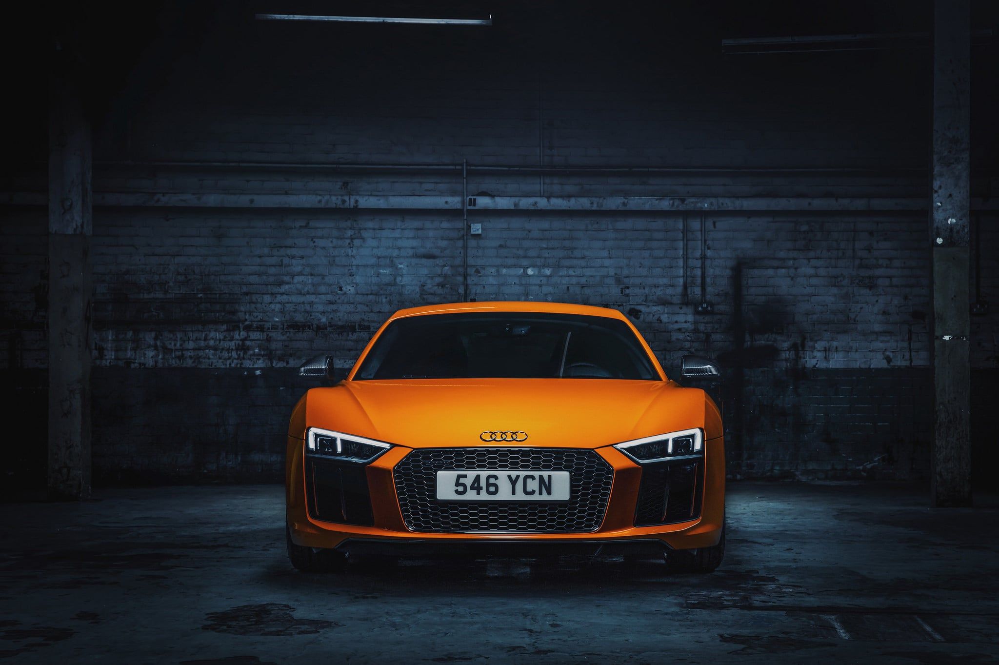 Supercars Gallery: Audi R8 Wallpaper Download