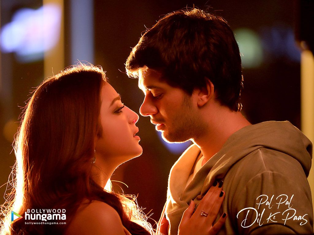 Pal Pal Dil Ke Paas 2019 Wallpaper. Pal Pal Dil Ke Paas 1 4