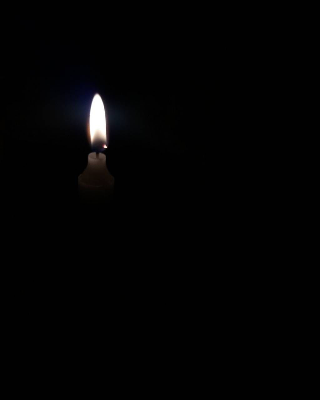 Peaceful candle wallpaper