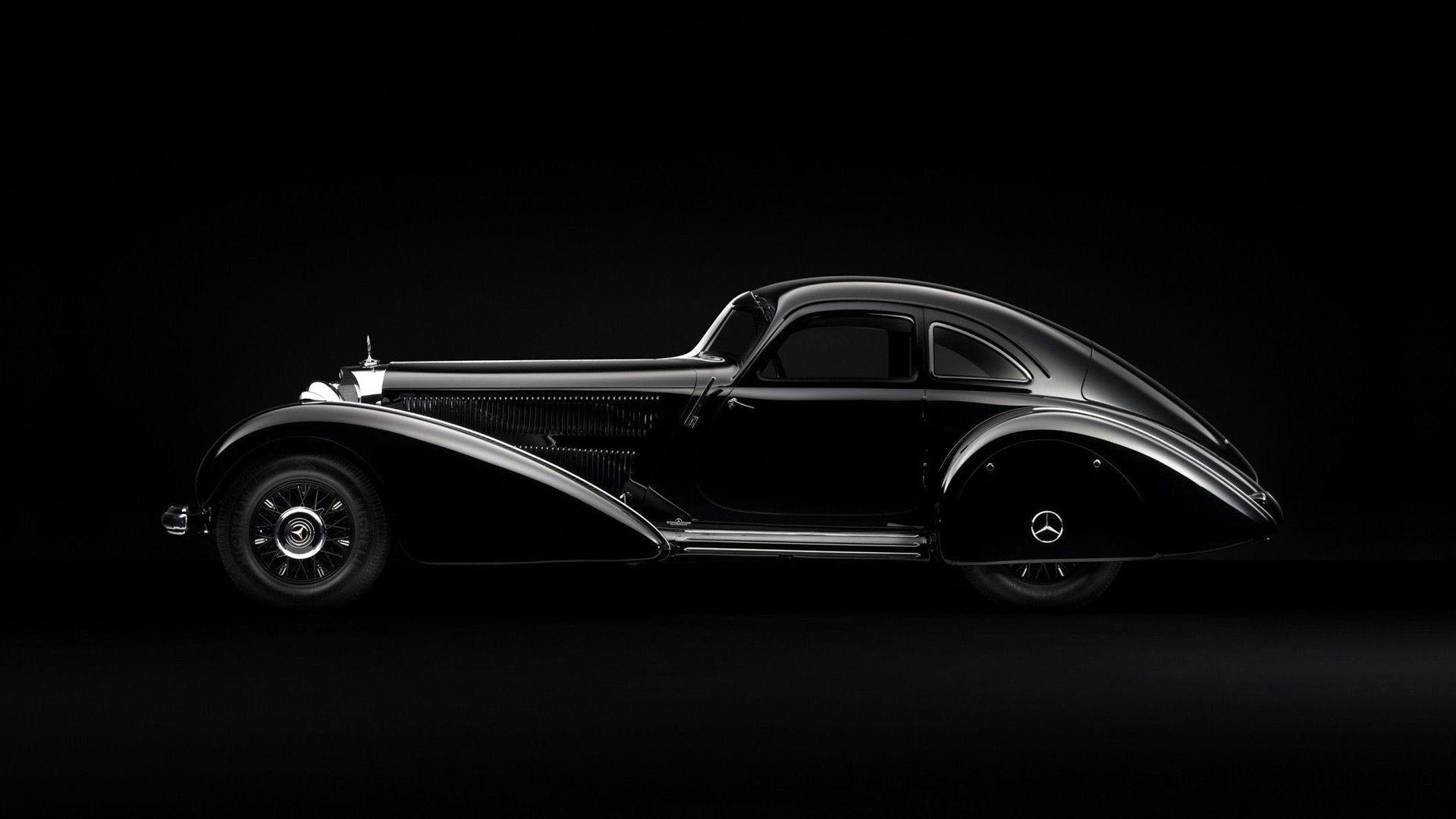 Black And White Vintage Car Wallpaper