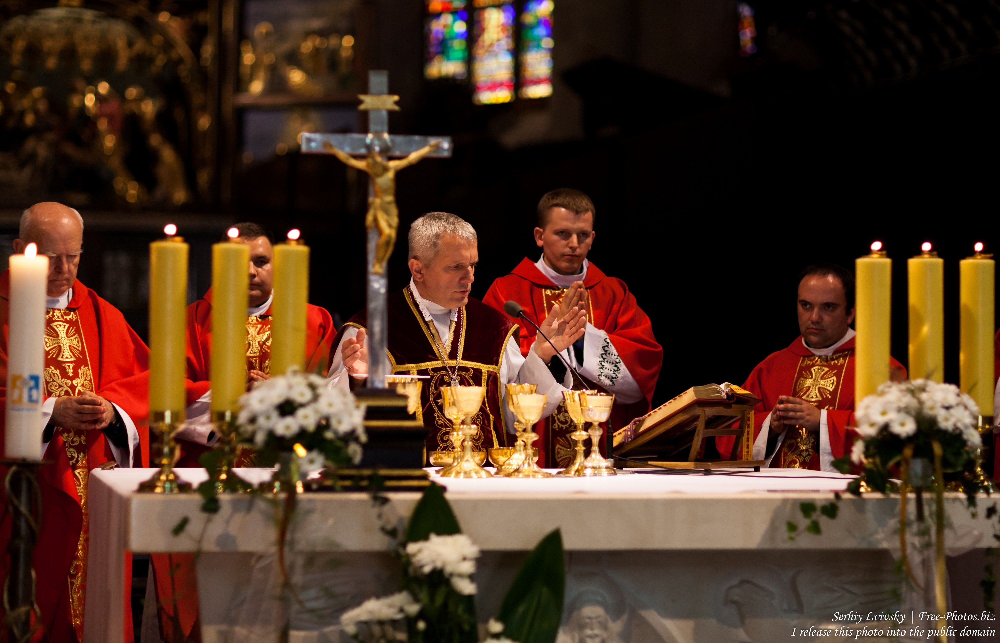 Photo of a Holy Mass in a Catholic church in Przemysl, Poland in July photo 2
