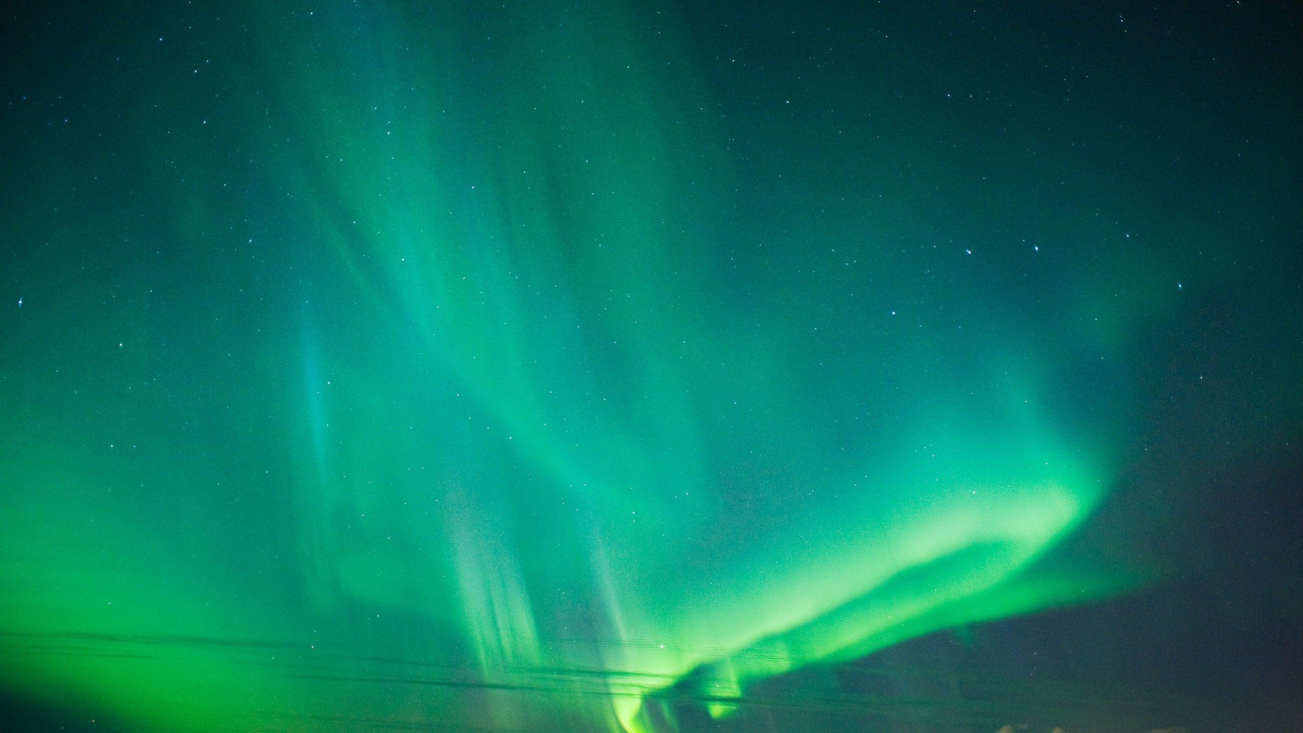 Passenger Spots Northern Lights from Plane Window, Takes Amazing Video. Condé Nast Traveler
