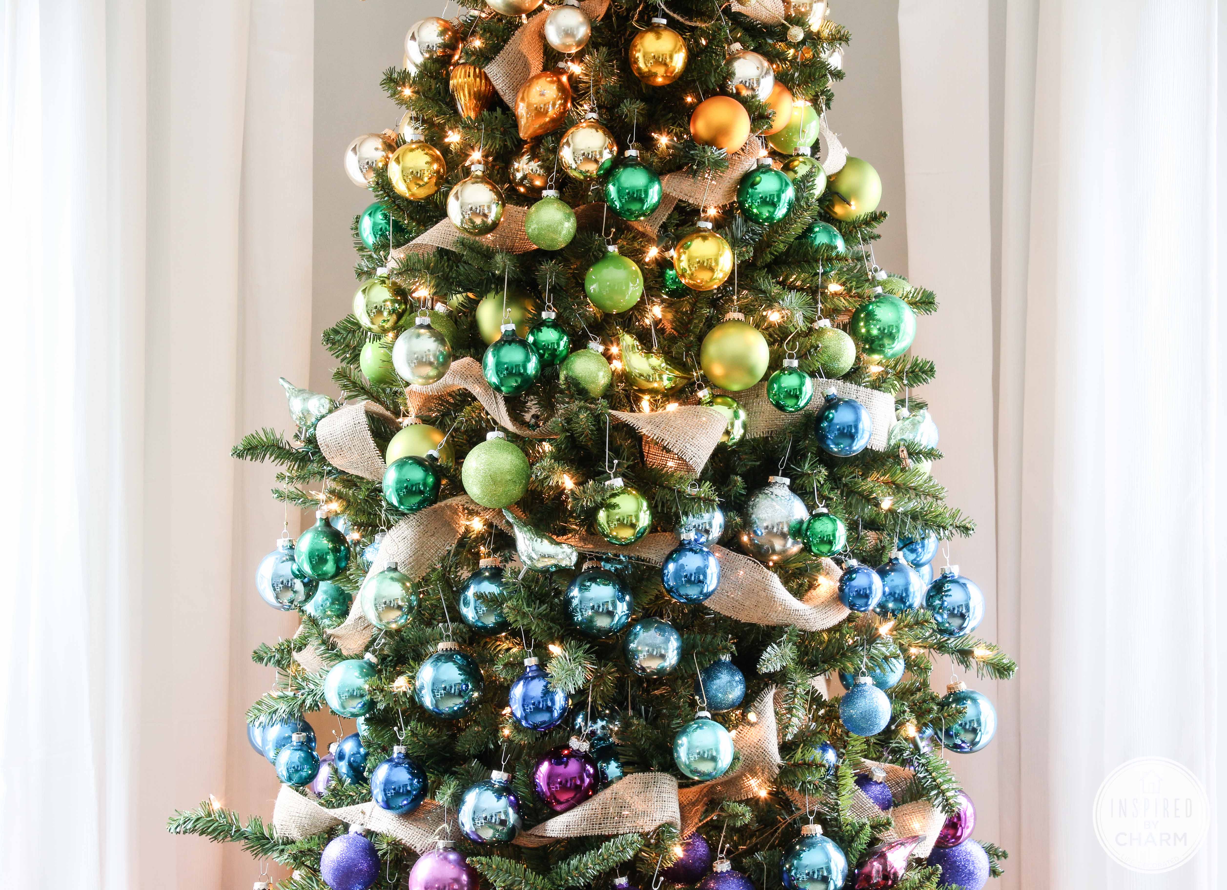 How to Style the Ultimate Gradient Rainbow Christmas Tree