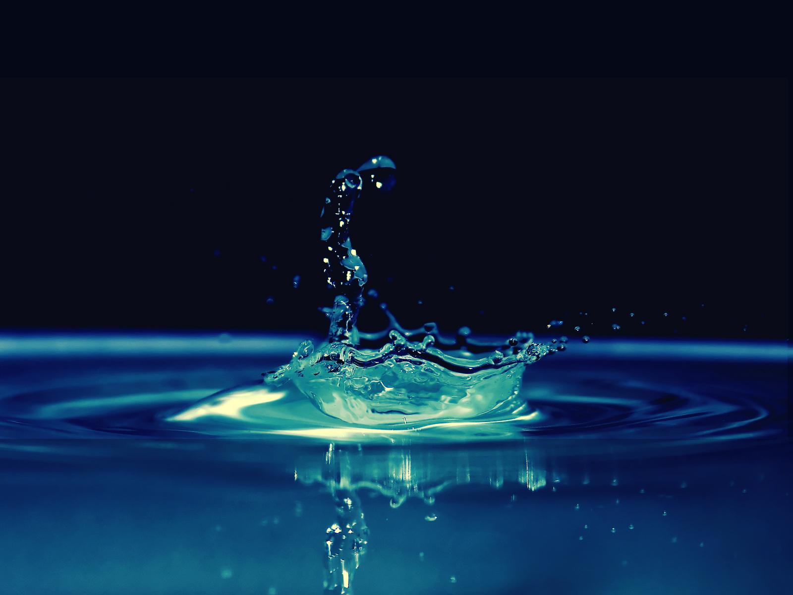 Water Drop Wallpaper for Desktop. Design Trends PSD, Vector Downloads