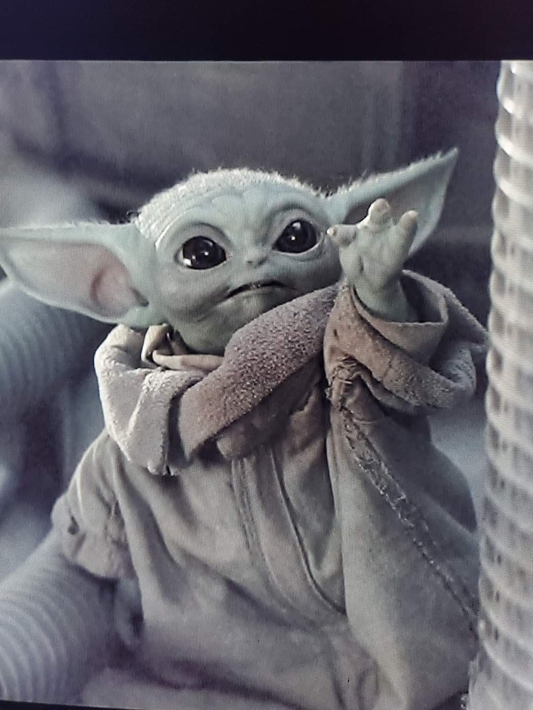 Baby Yoda Hand. Funny star wars memes, Yoda image, Yoda wallpaper