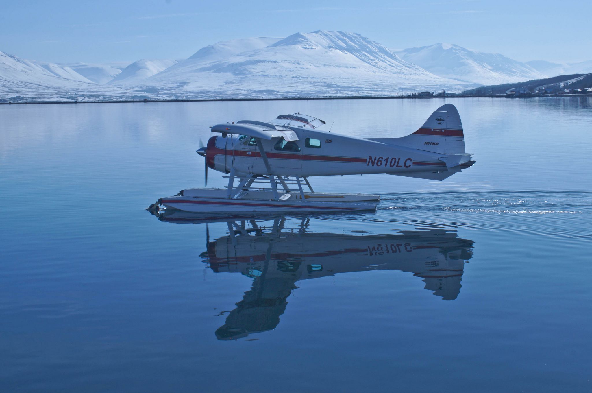 Aircraft Airplane De Havilland Mountain Reflection Seaplane Snow Sweden Water Winter Wallpaper:2048x1359