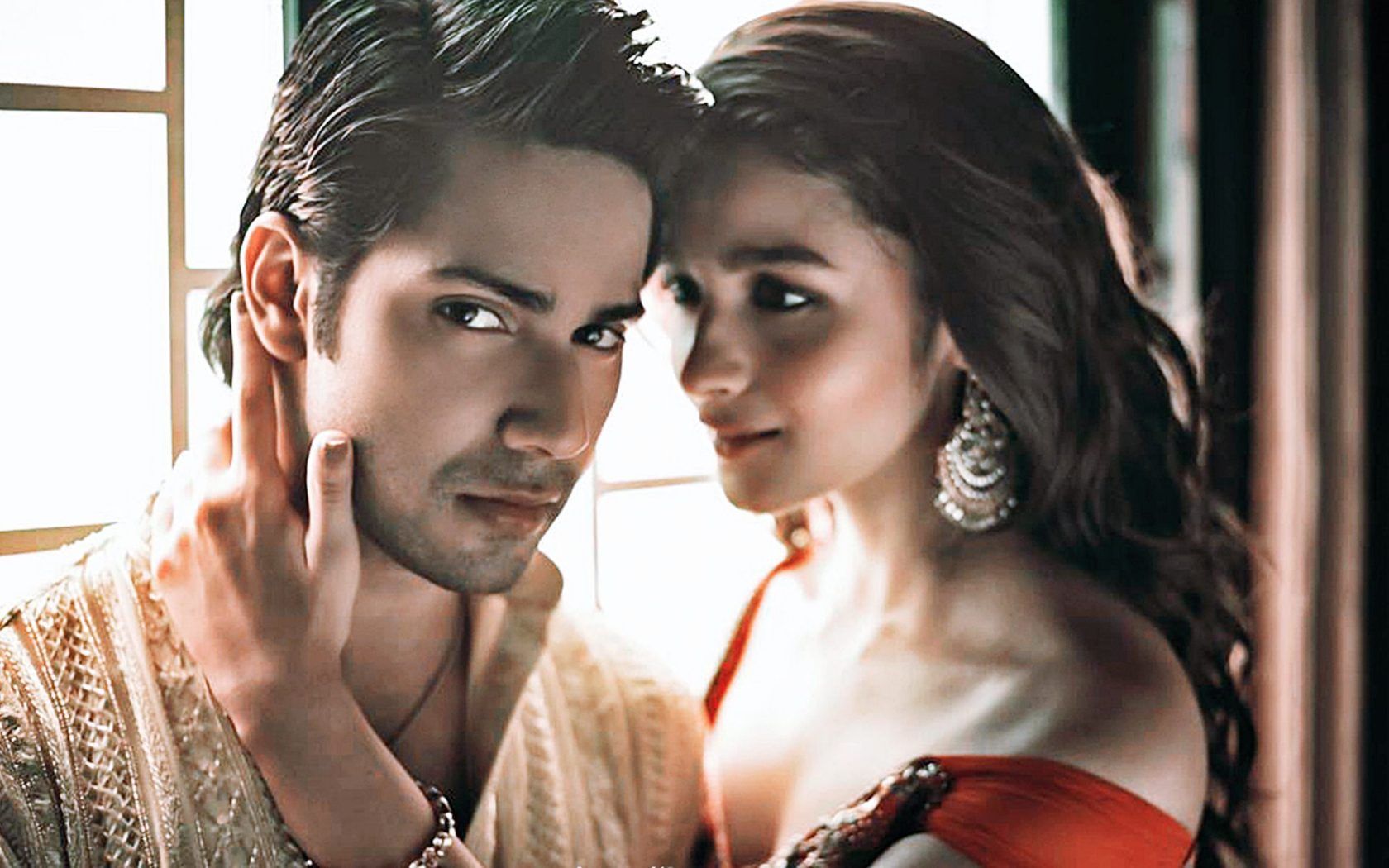 Love Wallpaper Varun Dhawan Indian Actor And Alia Bhatt Actress And Singer Of Indian Descent And British Citizenship Wallpaper HD Free Download, Wallpaper13.com