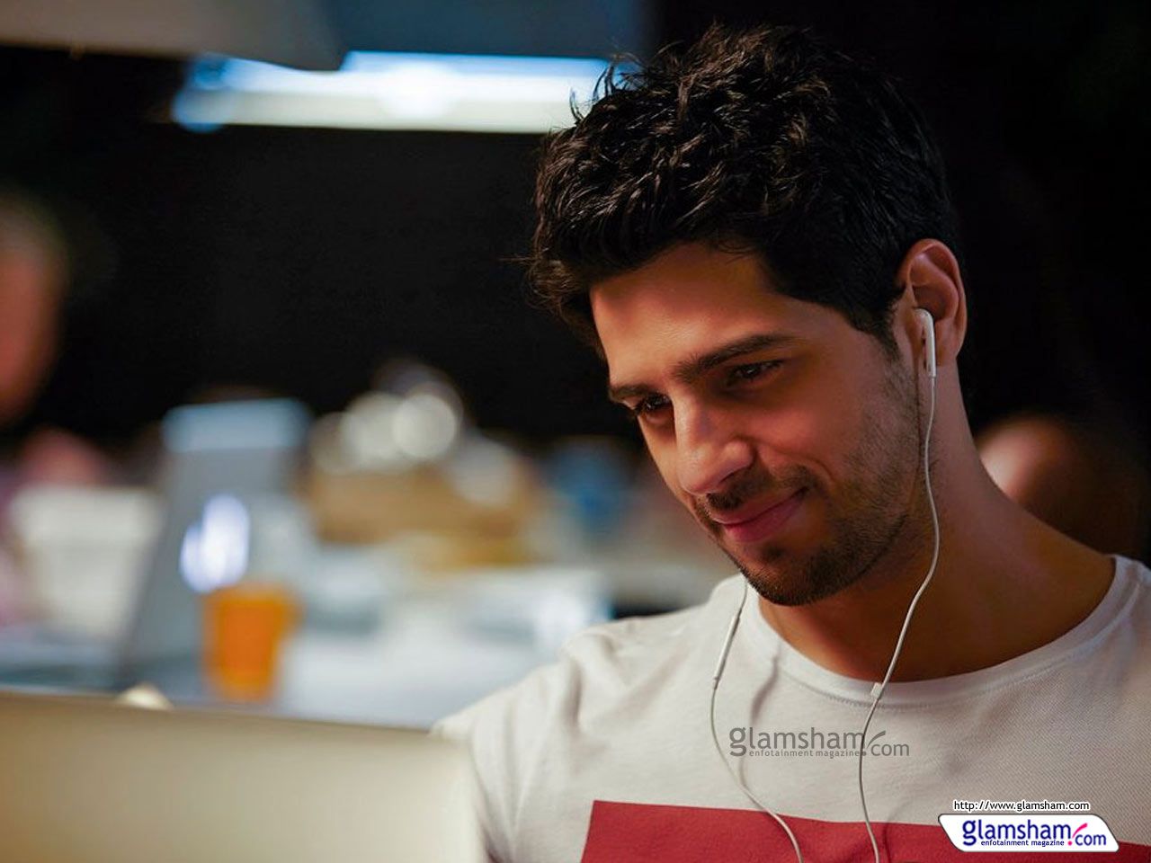 Sidharth Malhotra Wallpaper Malhotra Kapoor And Sons Wallpaper & Background Download
