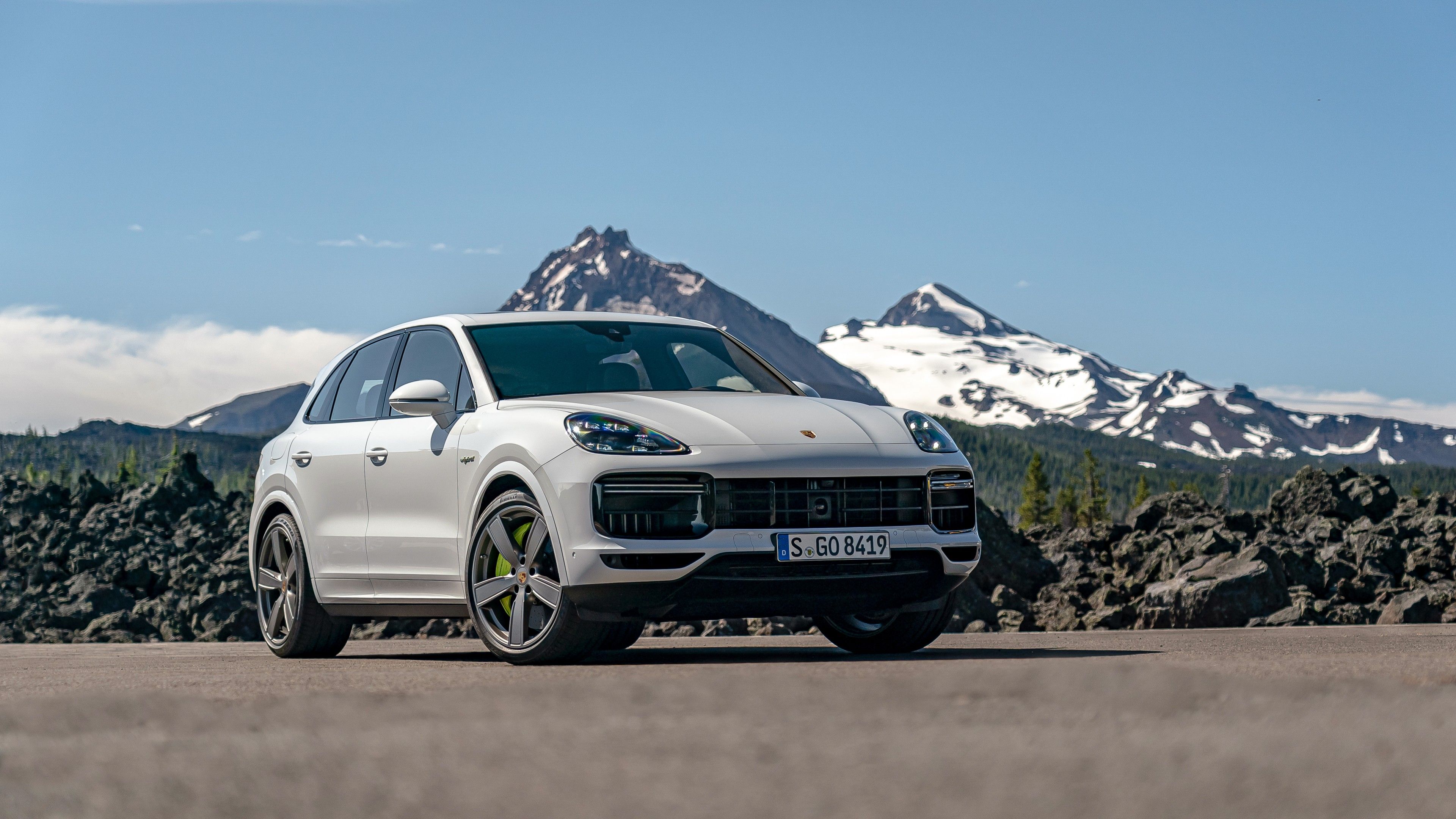 Wallpaper Porsche Cayenne Turbo S E Hybrid, SUV, 2020 Cars, 5K, Cars & Bikes