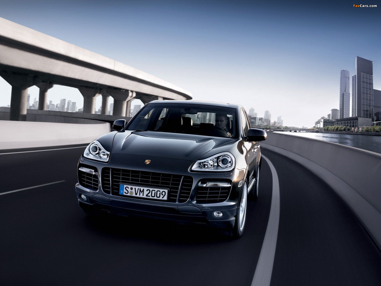 Porsche Cayenne Turbo S 2008–10 wallpaper (1600x1200)