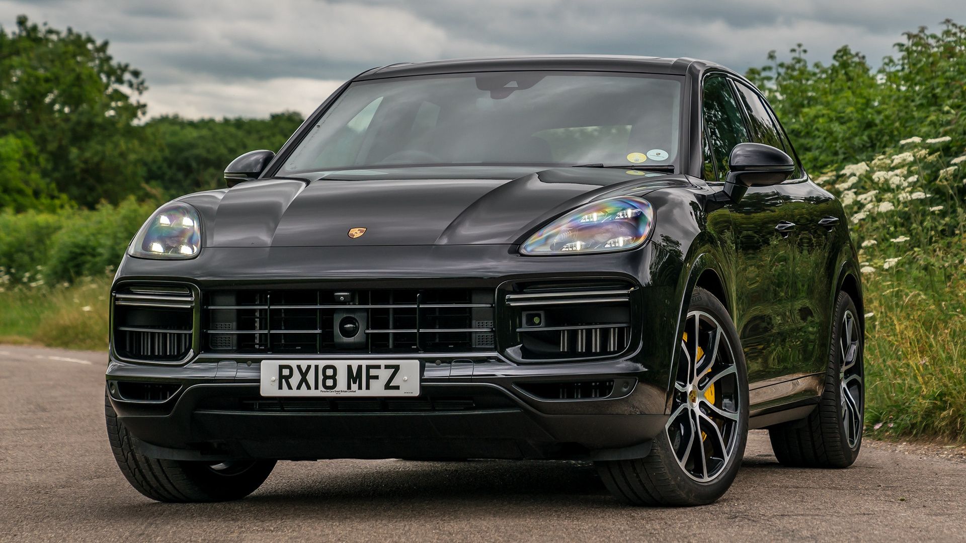 Porsche Cayenne Turbo (UK) and HD Image