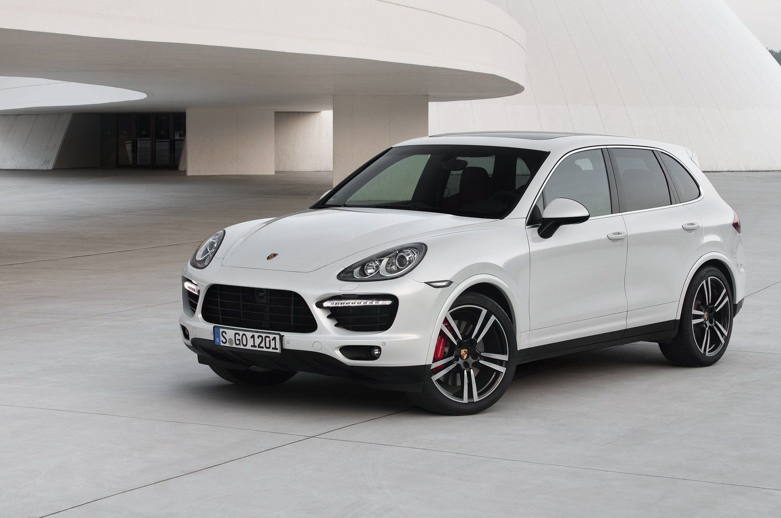 Porsche Cayenne Turbo S Picture, Photo, Wallpaper And Video