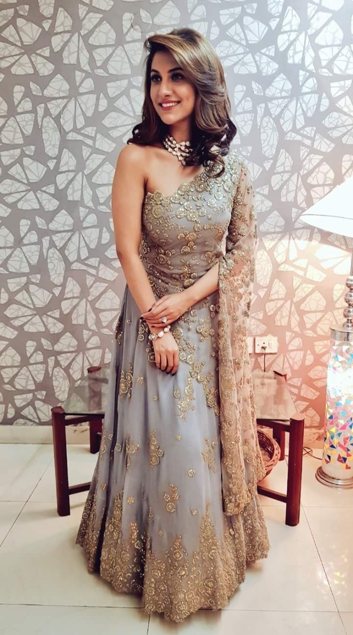 Rukmini Maitra Latest Photo Gallery. Indian bridal, Traditional dresses, Indian designer wear