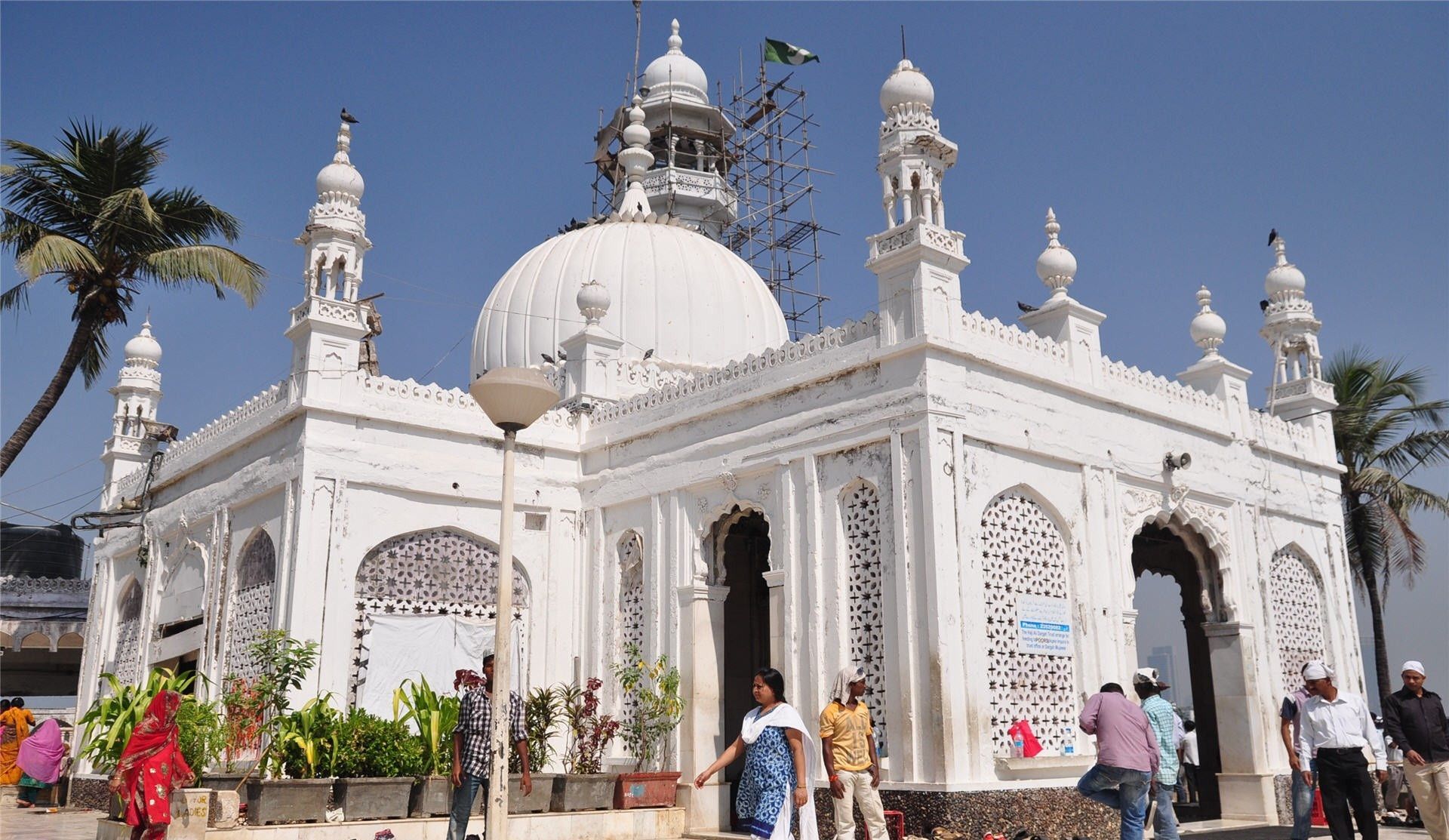 811th annual urs of Hazrat Khwaja Garib Nawaz preparation in Ajmer of  Rajasthan ANN | Ajmer Dargah Urs: गरीब नवाज की दरगाह में 811वें उर्स की  तैयारी, सर्दी में जायरीनों के लिए