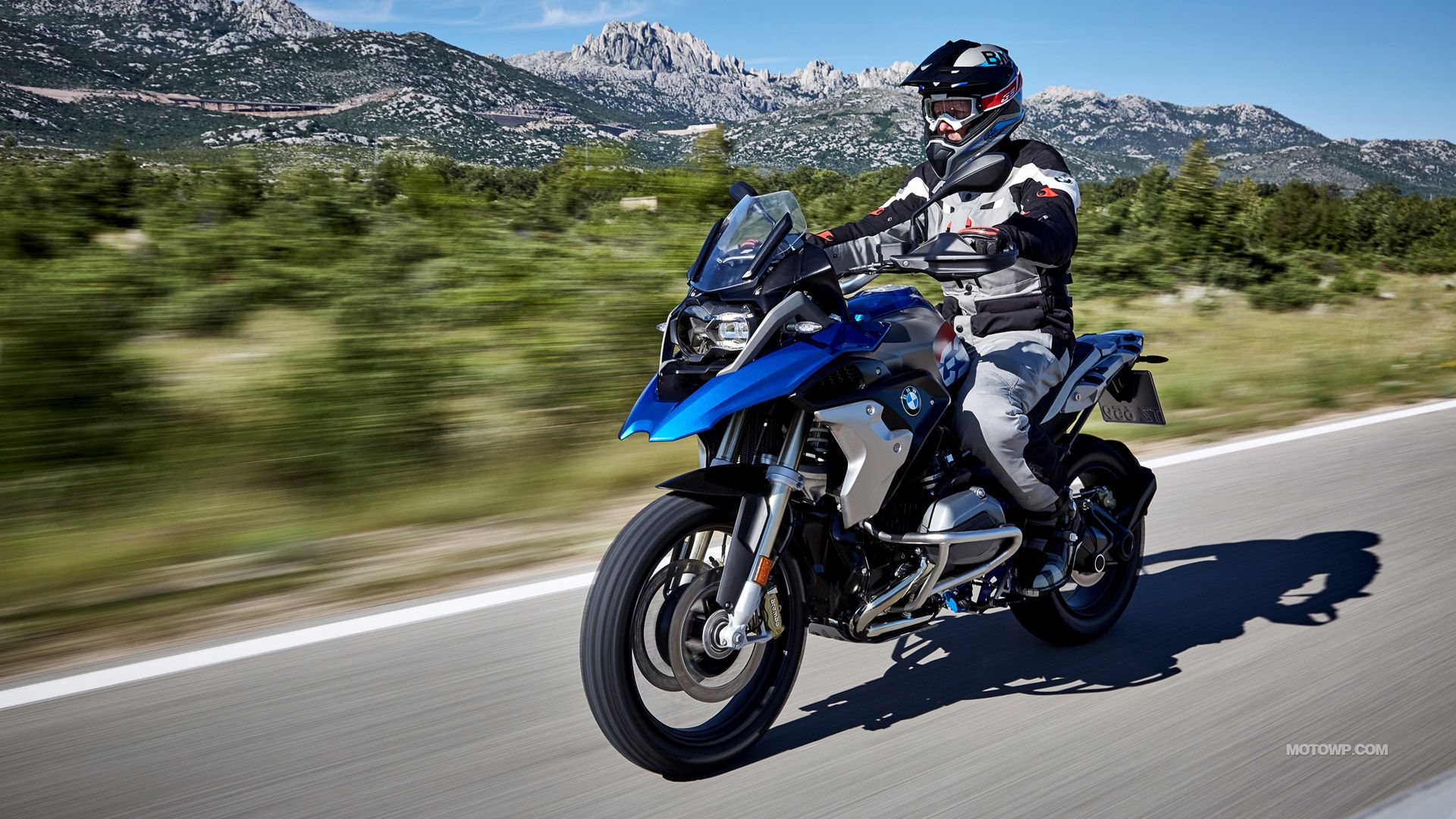 Motorcycle desktop wallpaper BMW R .motowallpaper.com