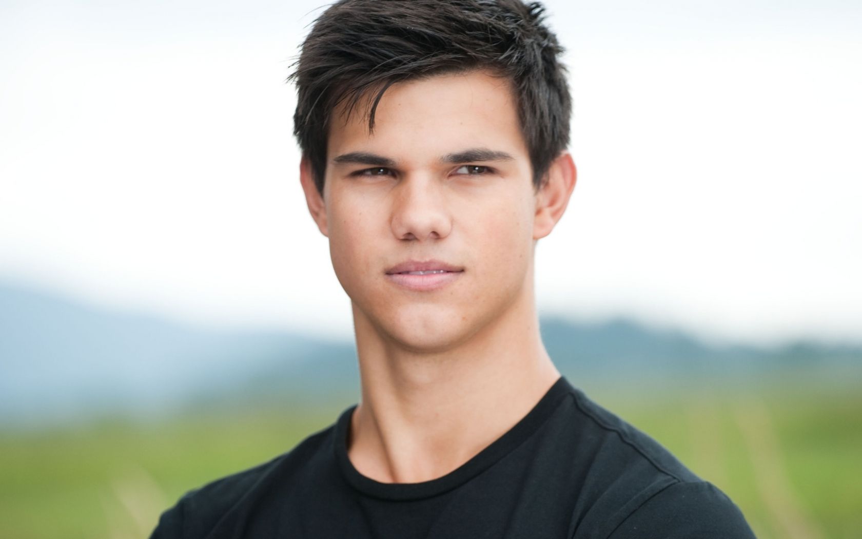 Male Celebrities Wallpapers - Wallpaper Cave