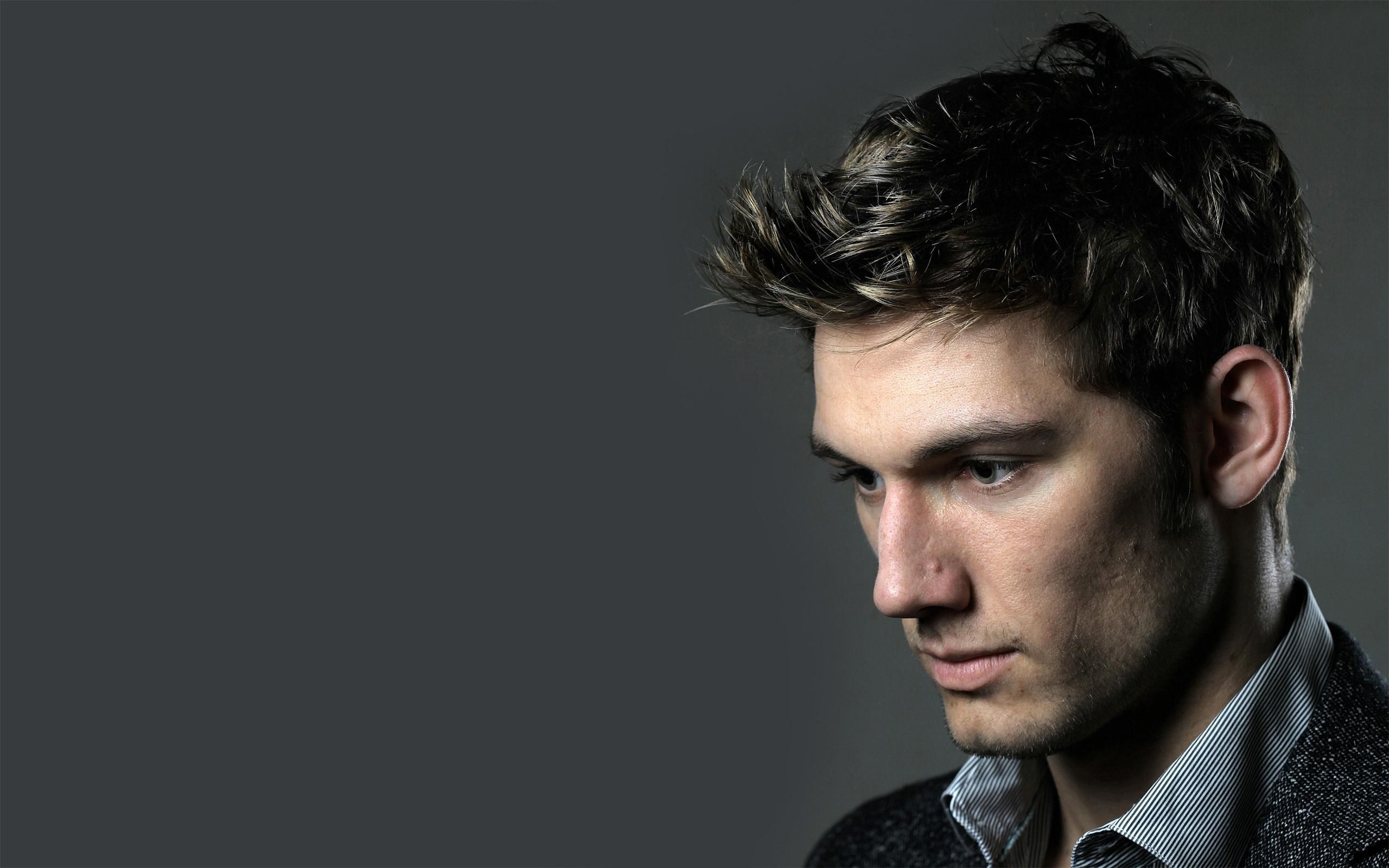 Male Celebrities Wallpapers - Wallpaper Cave