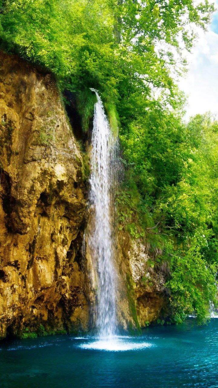 Waterfall, Water resources, Body of water, Natural landscape, Nature, Nature reserve. Waterfall, Nature, Landscape
