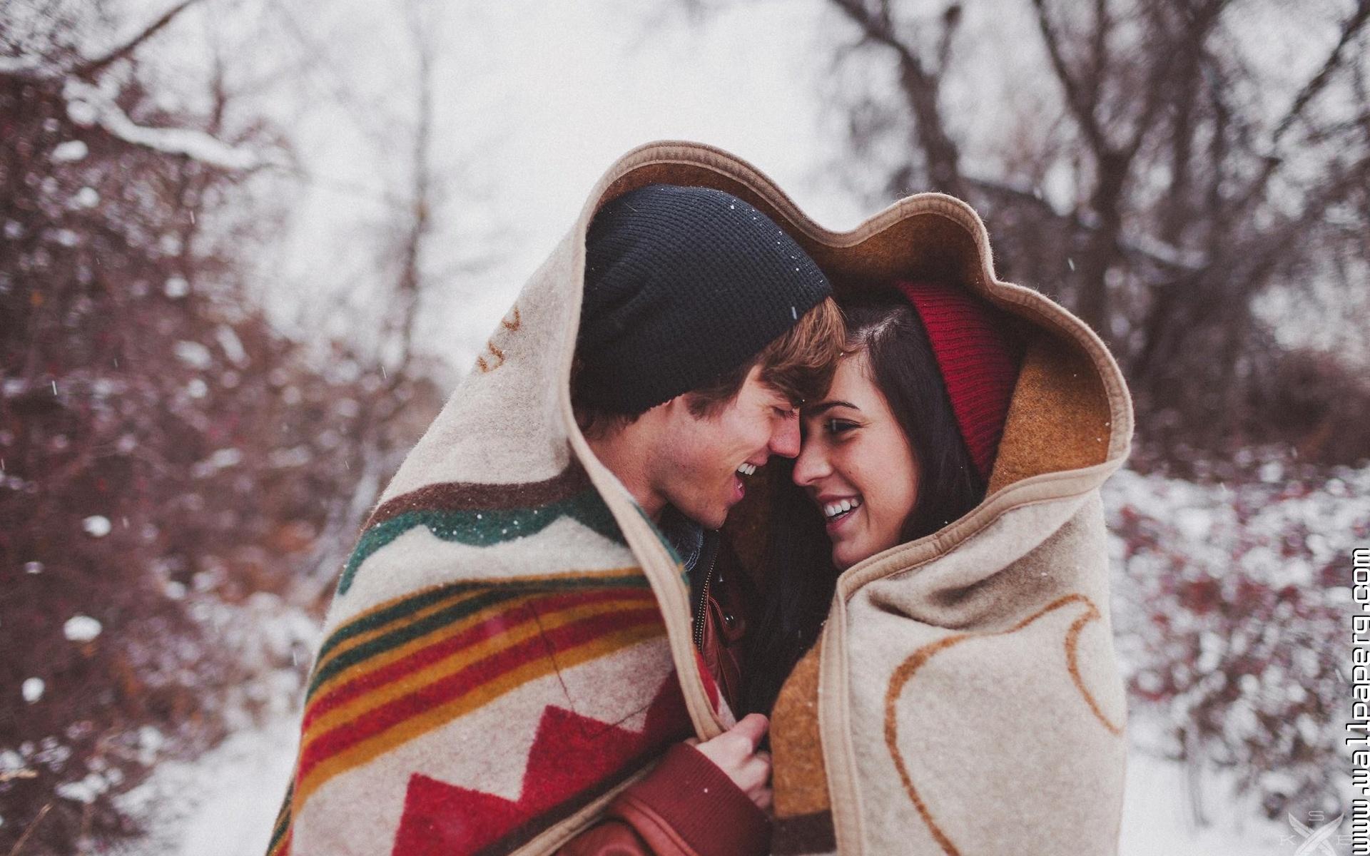Download Love Couple In Winter Day Wallpaper Mobile Version