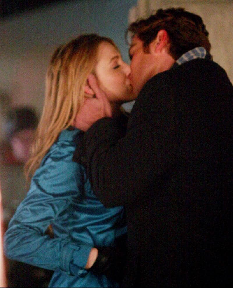 Serena and Gabriel Kiss!