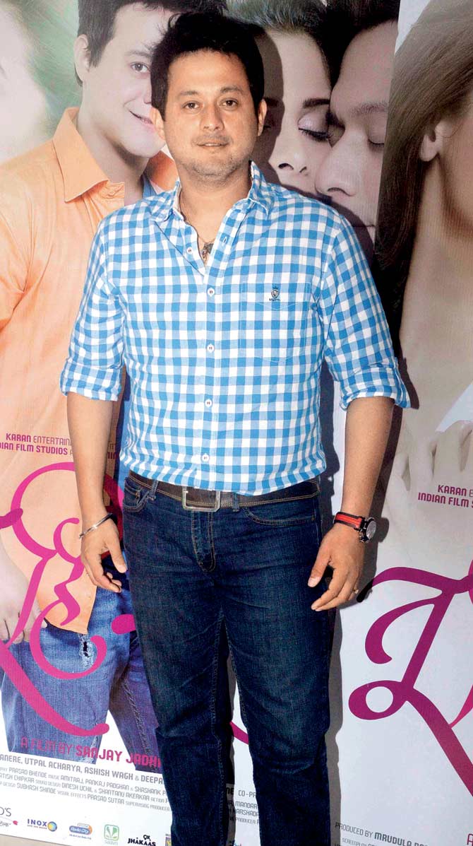 Spotted: Sai Tamhankar, Swapnil Joshi and Tejaswini Pandit