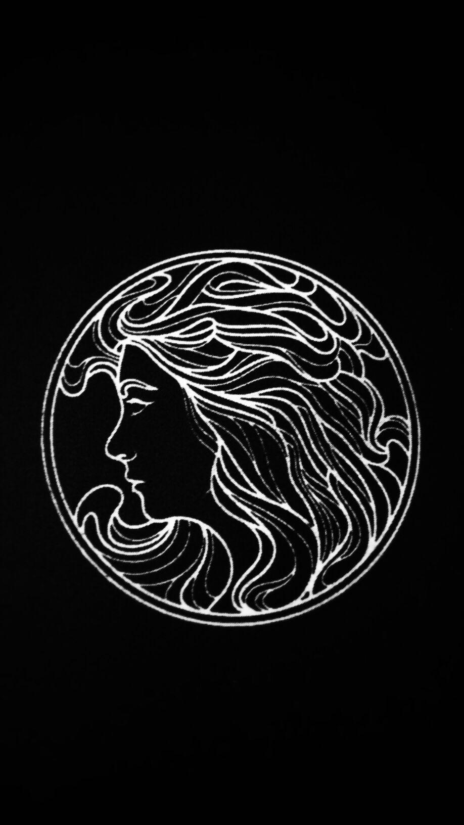 Made a wallpaper of my favorite Lorde logo