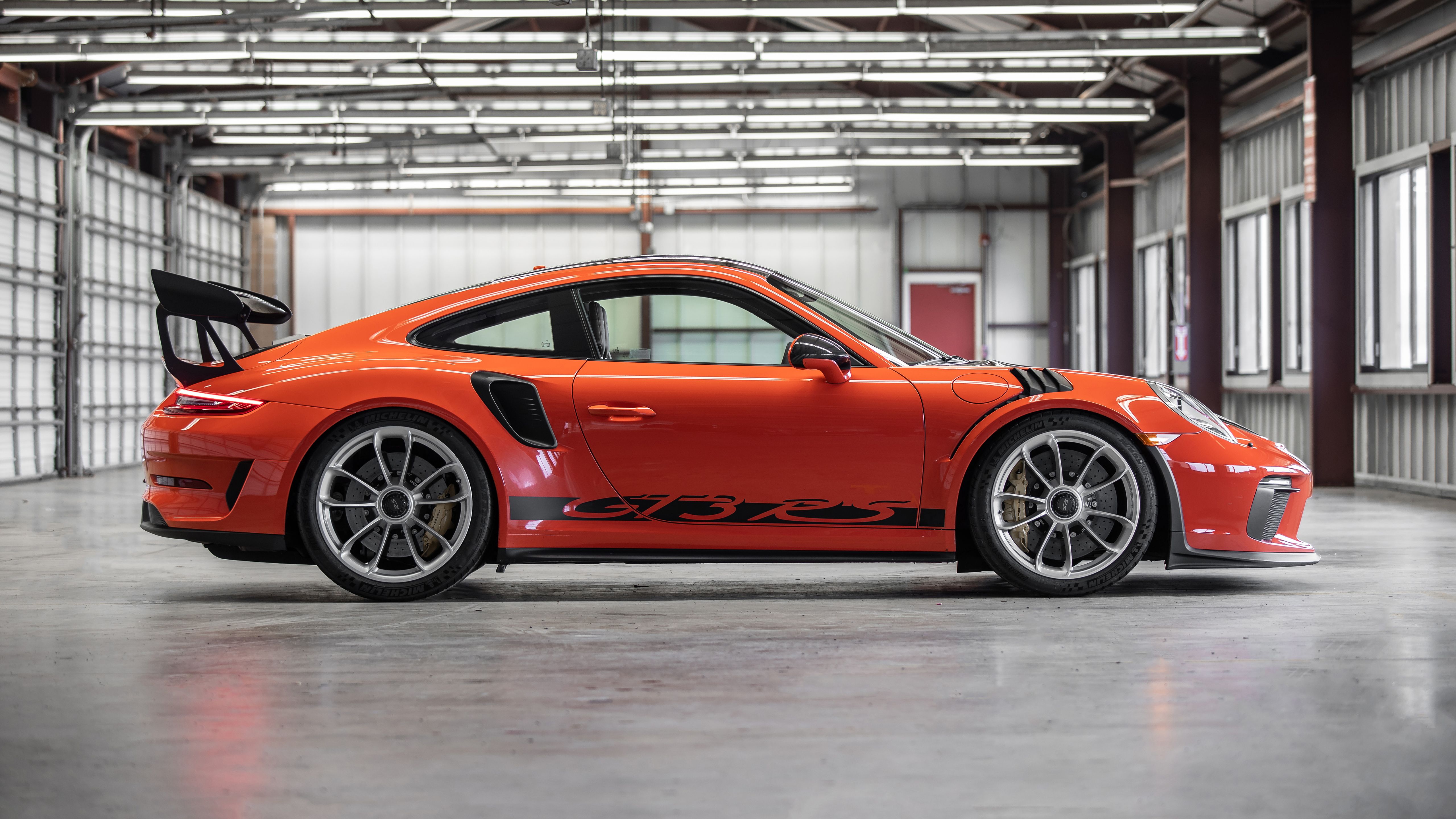 Porsche 911 GT3 RS 4K 5K Wallpaper. HD Car Wallpaper