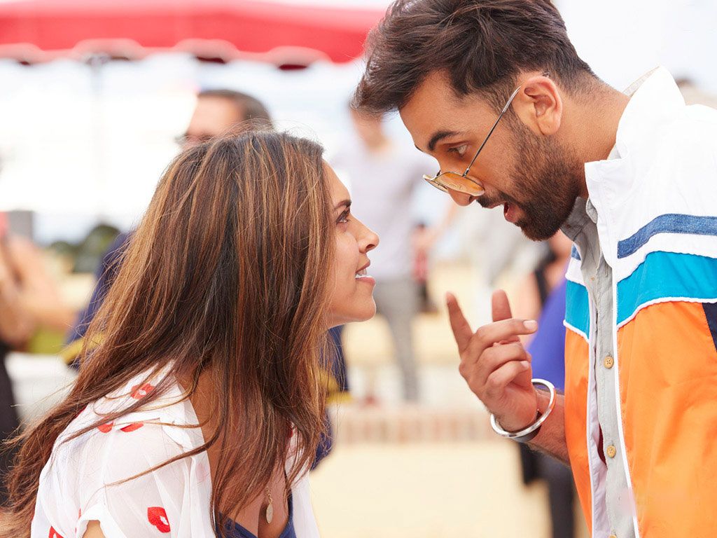 Tamasha HQ Movie Wallpapers | Tamasha HD Movie Wallpapers - 25440 -  Oneindia Wallpapers