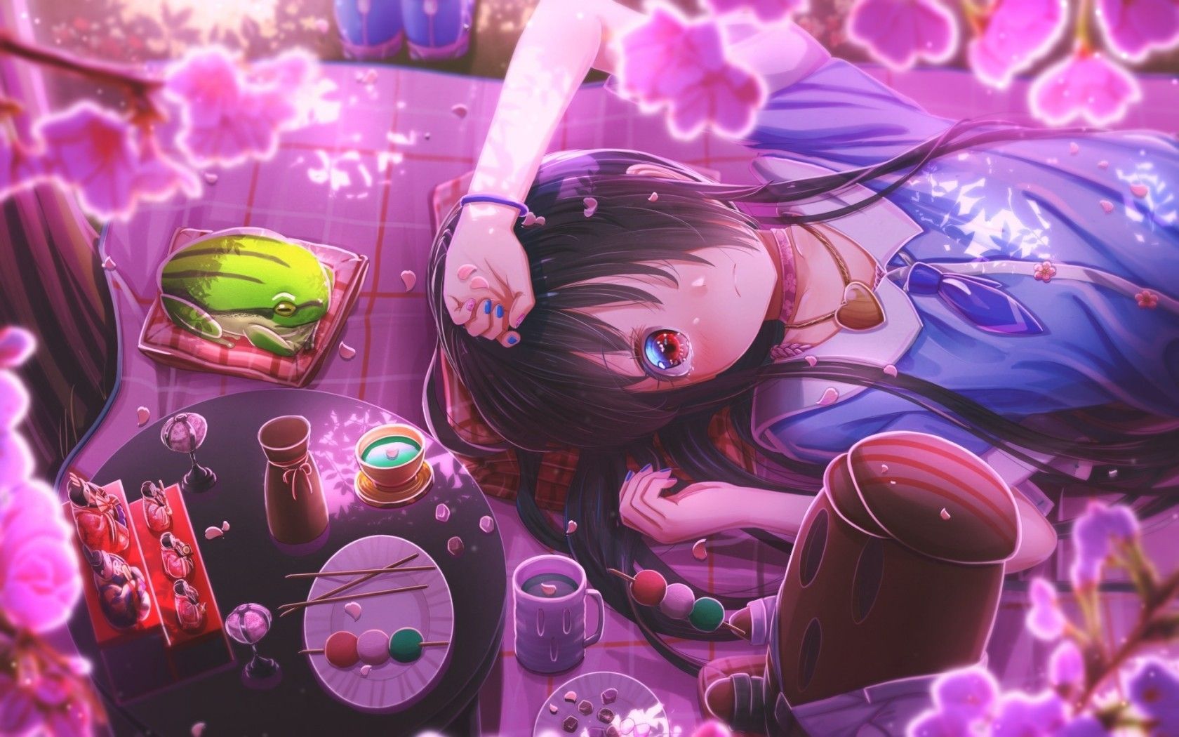 Download 1680x1050 Anime Girl, Lying Down, Frog, Short Hair Wallpaper for MacBook Pro 15 inch