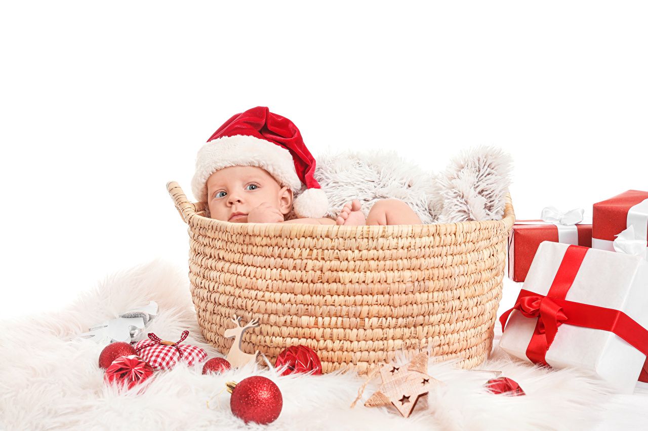 Desktop Wallpaper newborn Christmas child Winter hat Gifts Wicker